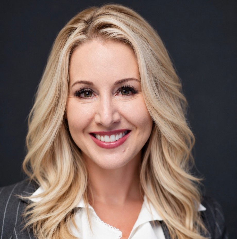 Julie Gilbert, Founder & CEO of Full Throttle Growth & Capital